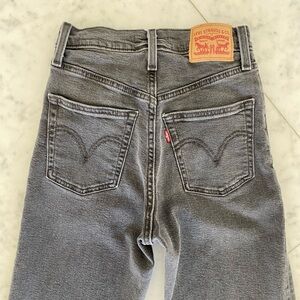 Women’s Levi’s Premium Ribcage Straight Ankle Jeans | Size W25 L27